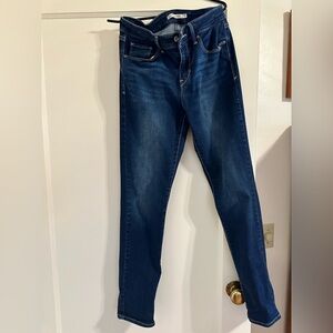 Levi's Dark Blue Women's Skinny Jeans